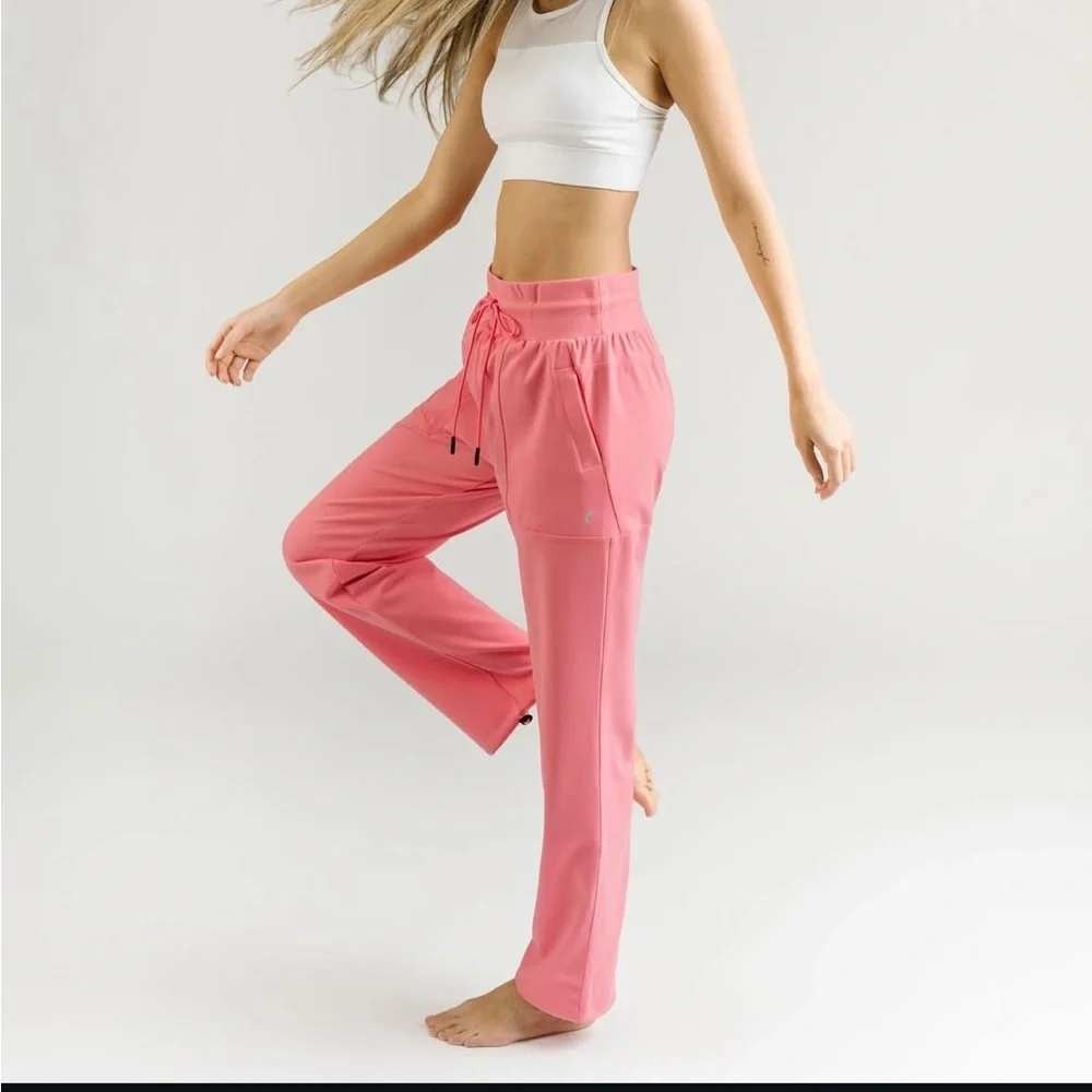 Zyia Adapt Jogger Pants Sz S Straight Leg Adjustable Bungee Hem Athletic NEW